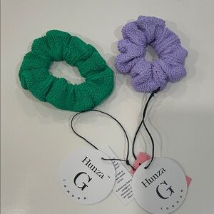 NWT • Hunza scrunchie bundle